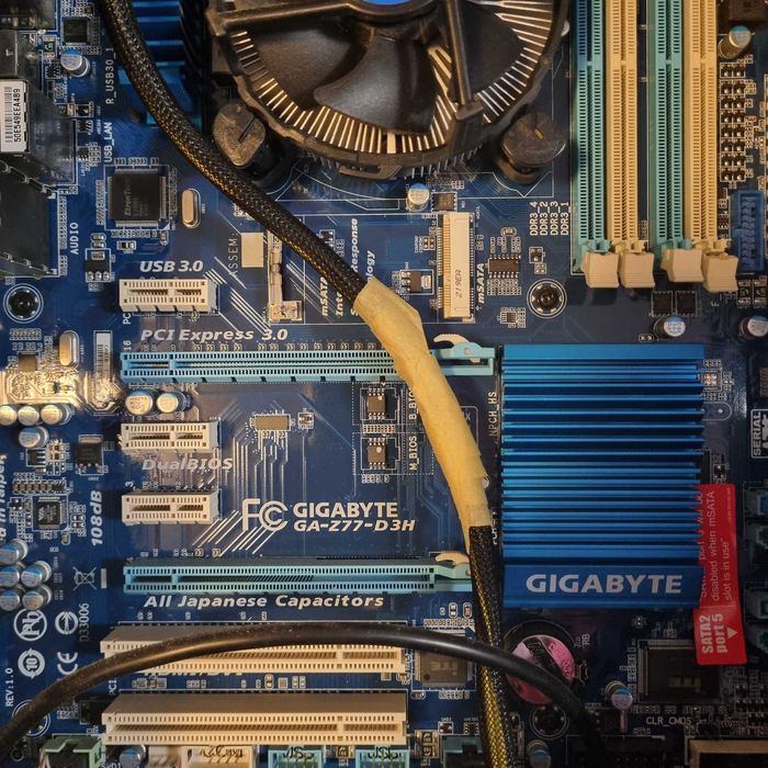 Płyta główna Gigabyte GA-Z77-D3H + procesor - 2 sztuki