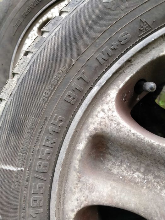 Felgi z oponami zimowymi Michelin 195/ 65  R15