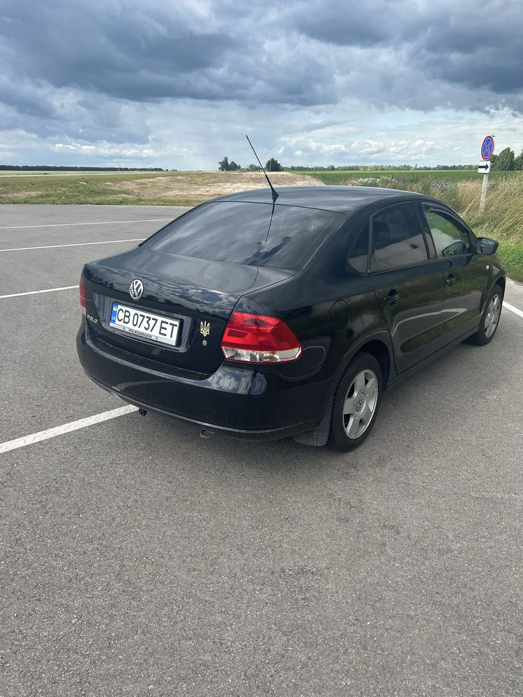 Продам  Volkswagen Polo 2011