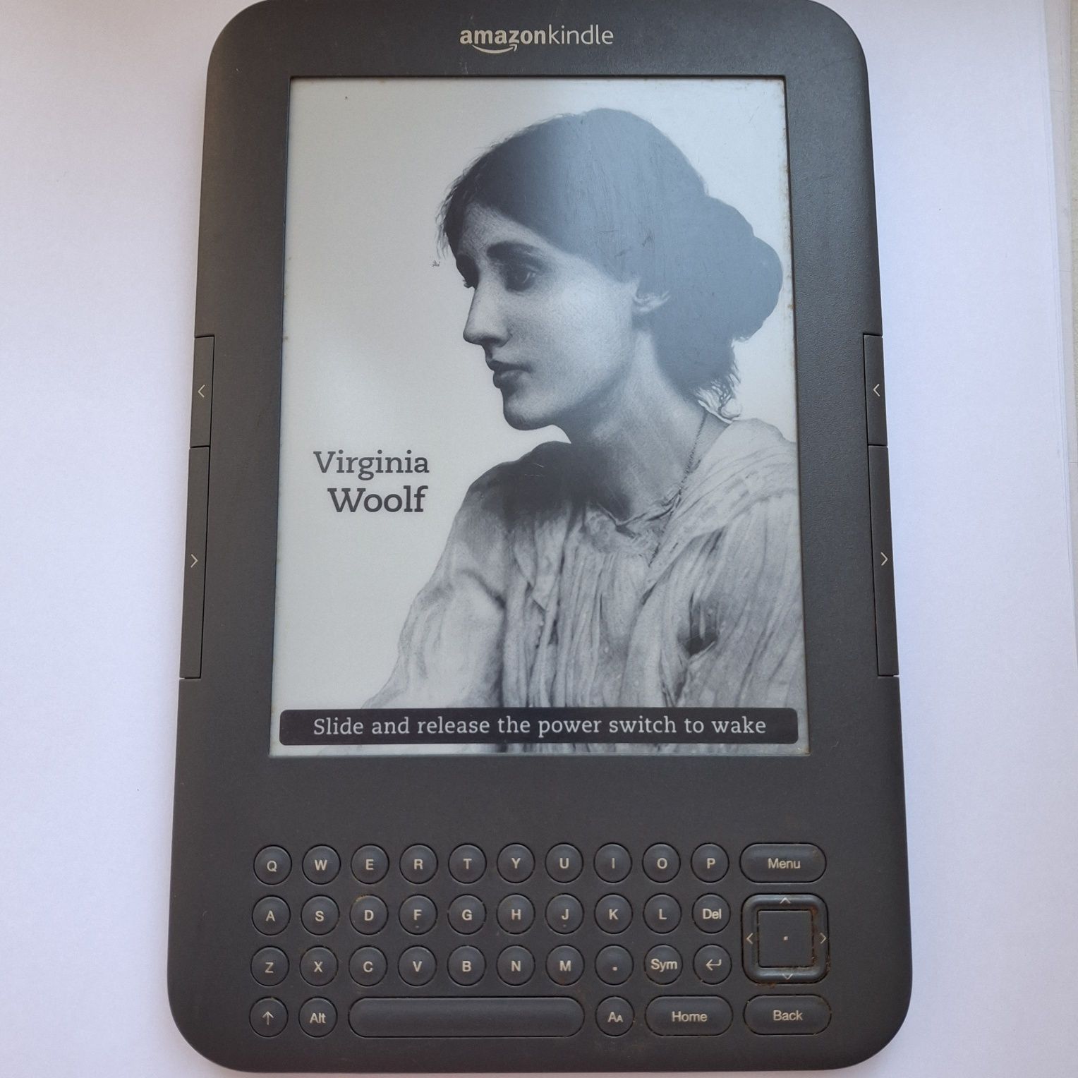 AMAZONkindle, модель D00901, электронная книга