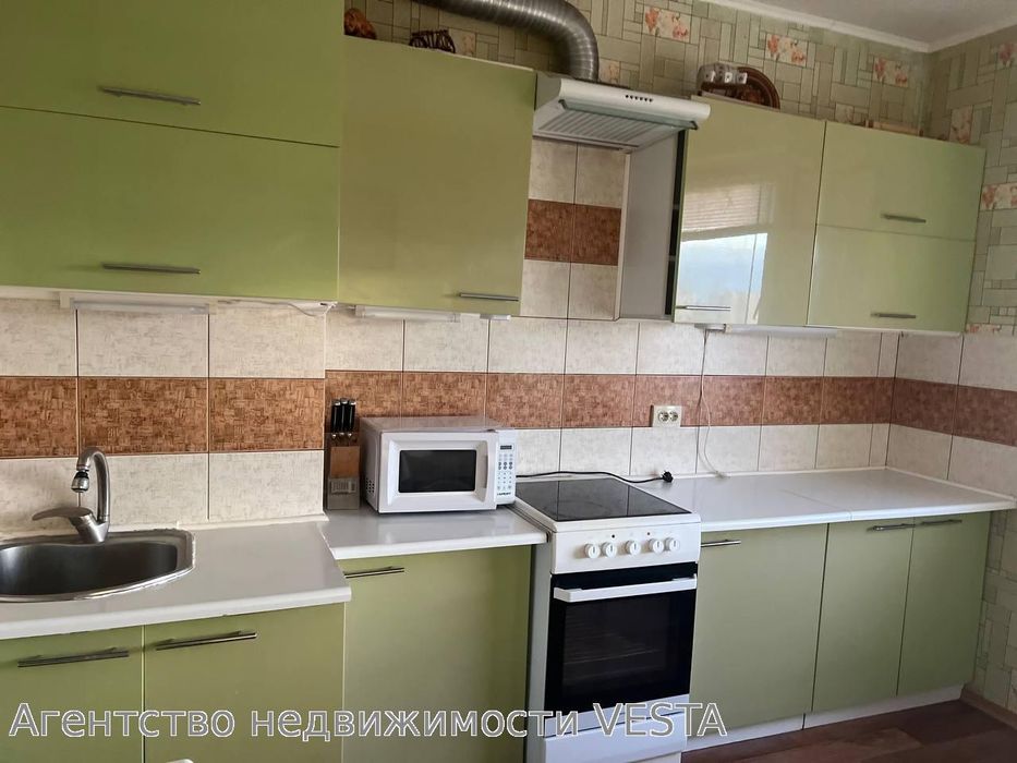 Продаж 2-х кімнатна квартира Позняки вулиця Урлівська 38