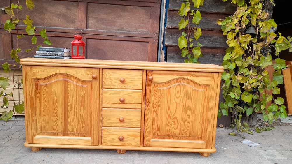 Stylowa komoda sosnowa- naturalne drewno, solidne wykonanie!