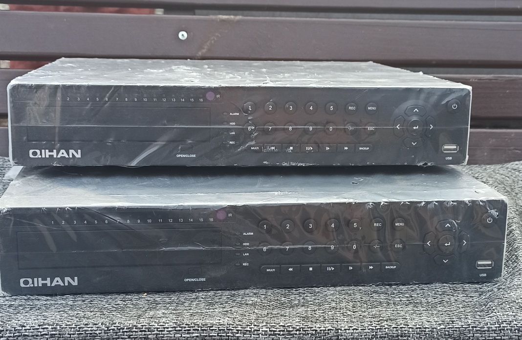 Реєстратор для аналогових камер DVR
