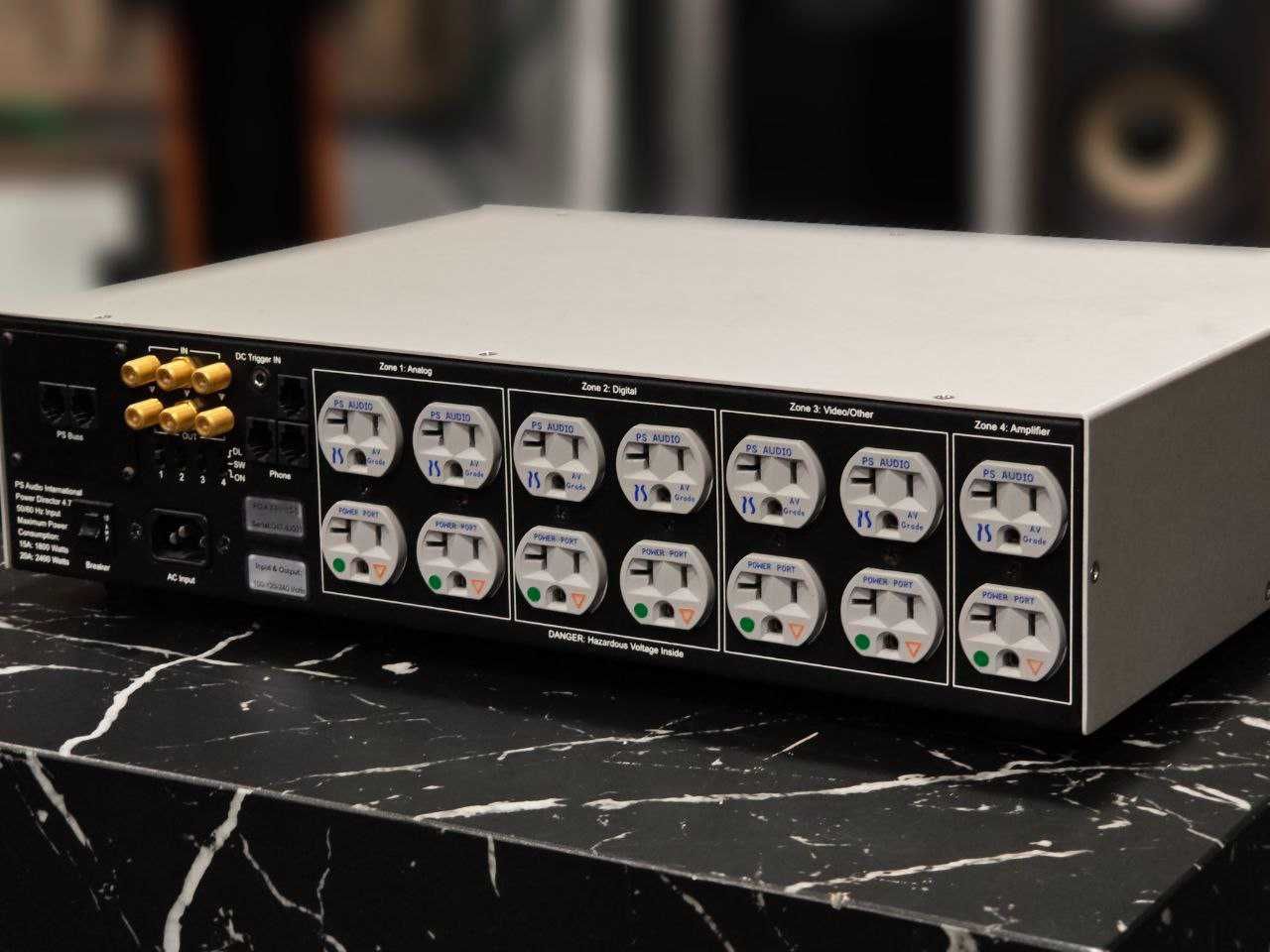 Силовий фільтр PS Audio International PD-4.7-US Power Control Center