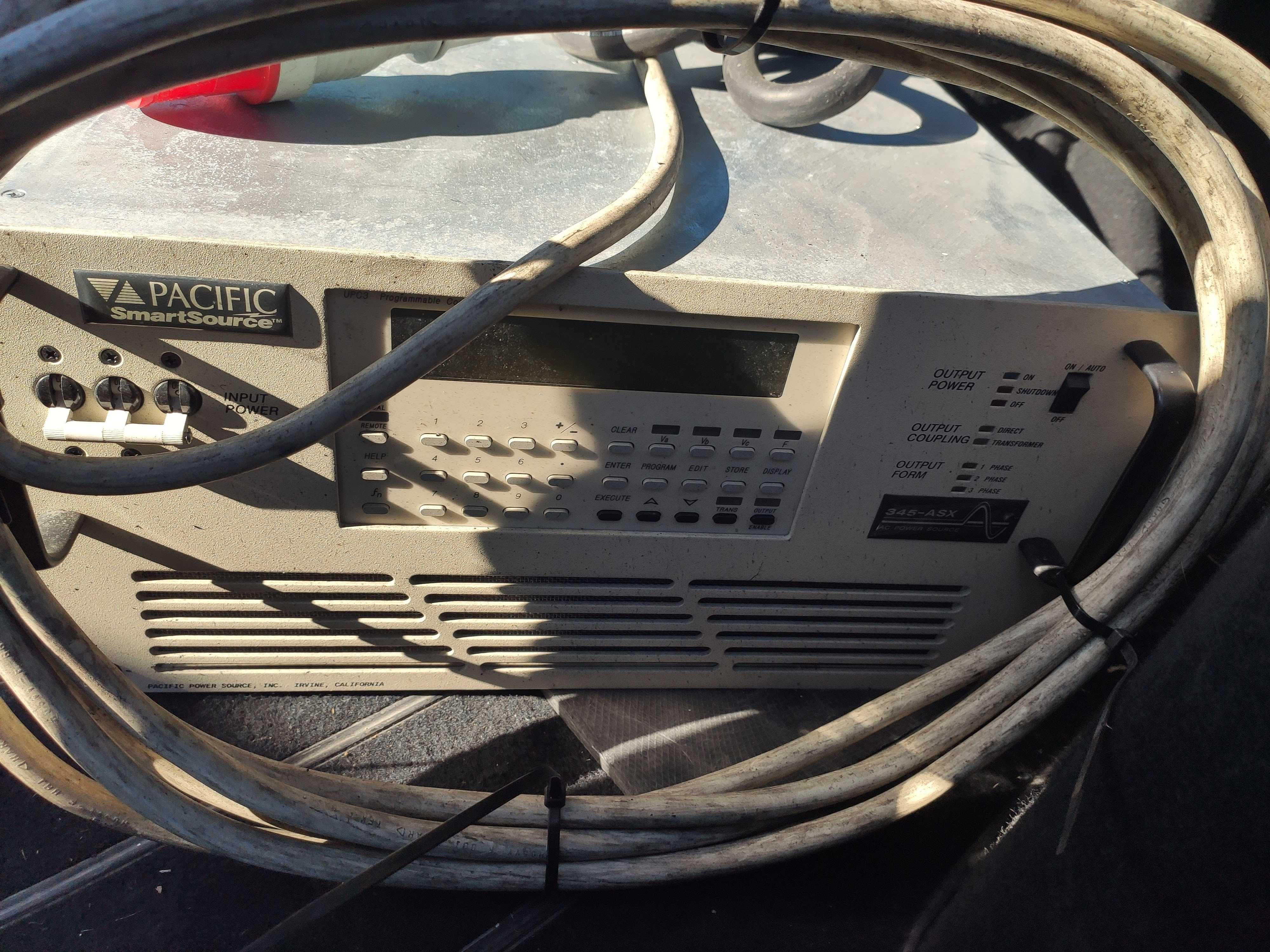 Pacific 345-ASX impulsowy zasilacz zmiennoprądowy od 15 Hz do 1,2 kHz