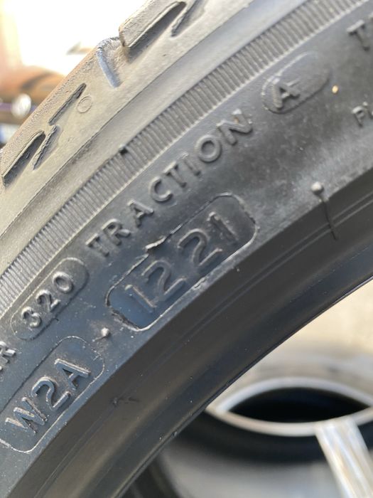 225/40 R19 Bridgestone Turanza 21г, пара шин летних.