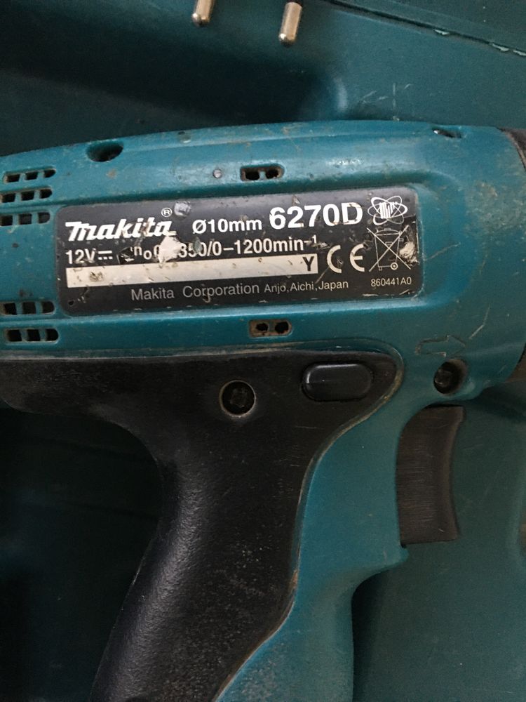 Продаю шурупокрут оригінальний MAKITA 6270 D ,10 mm ,12 v 1200 min.