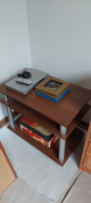 Szafka rtv pod tv