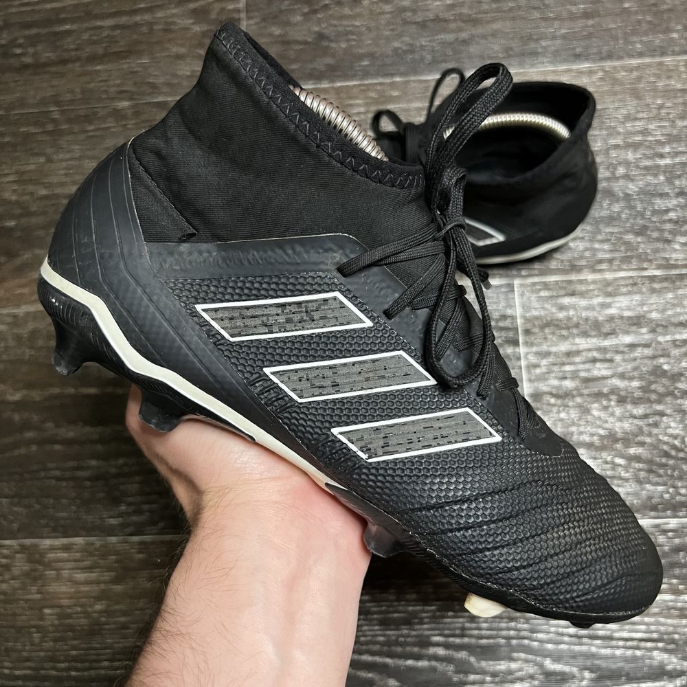 Бутси Adidas Predator 18.2 оригінальні футбольні копи адідас F10 Ace