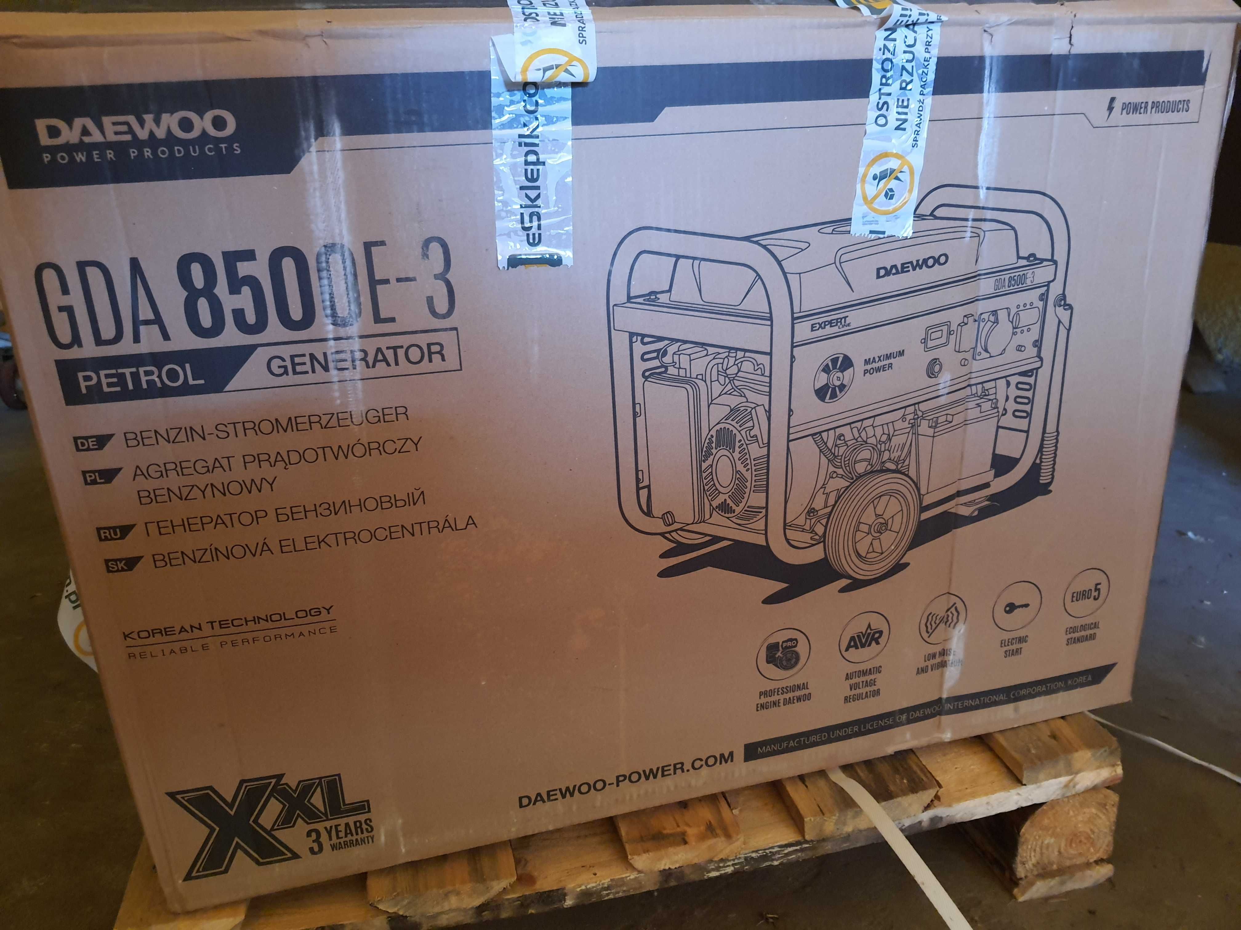 Generator, agregat prądotwórczy DAEWOO GDA 8500E-3 - nieużywany