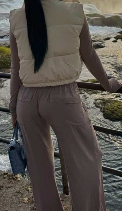 Ace est костюм кофта і штани