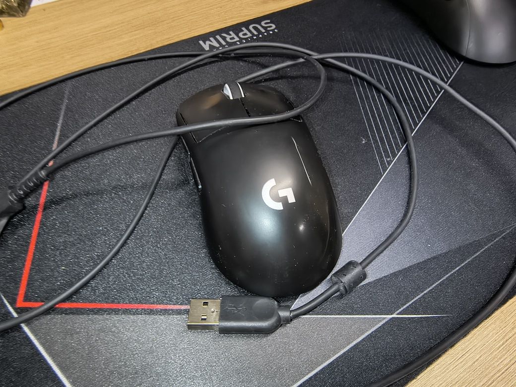 Mysz bezprzewodowa / przewodowa Logitech G Pro Superlight