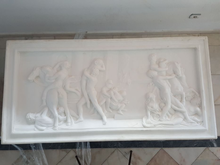 Mesa de Mármore " O rapto das Sabinas"