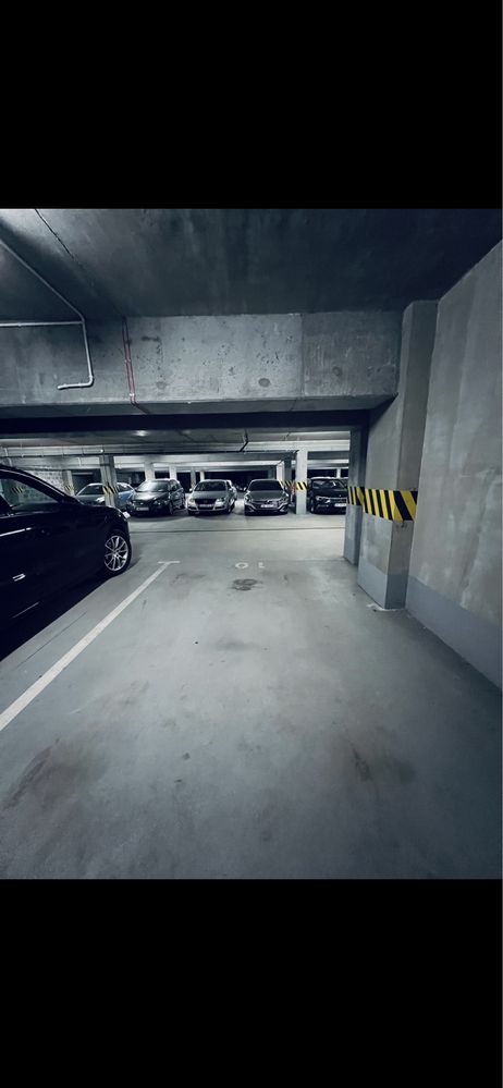 Sprzedam miejsce Parking Hala Garażowa Garaż Reda Aquasfera