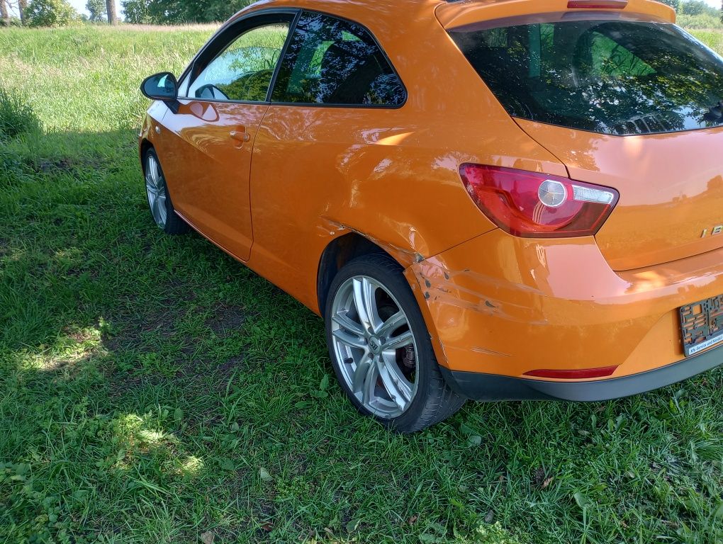 Seat Ibiza Sport 1,4 09r uszkodzony
