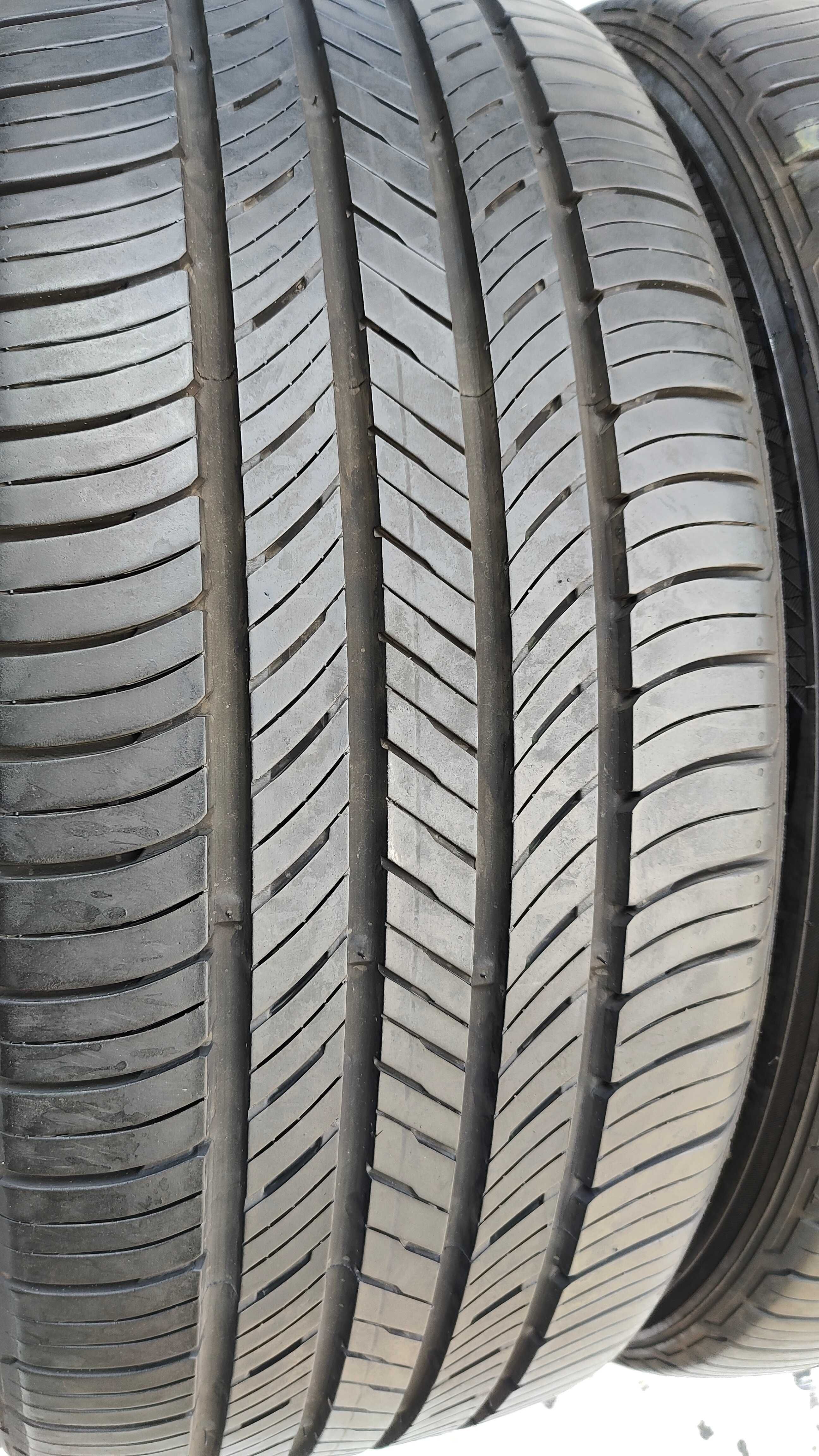 Opony Letnie 255/50/19 Kumho 2szt 7,3mm 2022r MB