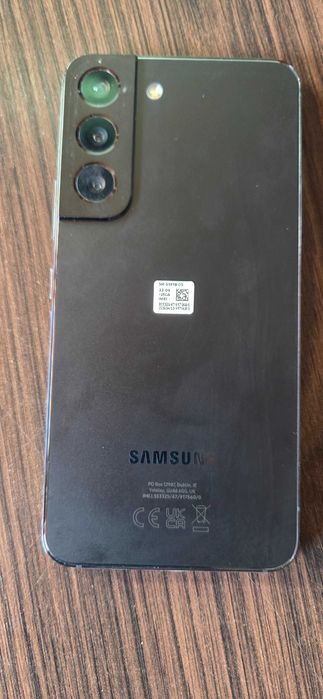 Sprzedam smartfon samsung galaxy S22 5G 8/128 GB czarny DUAL SIM