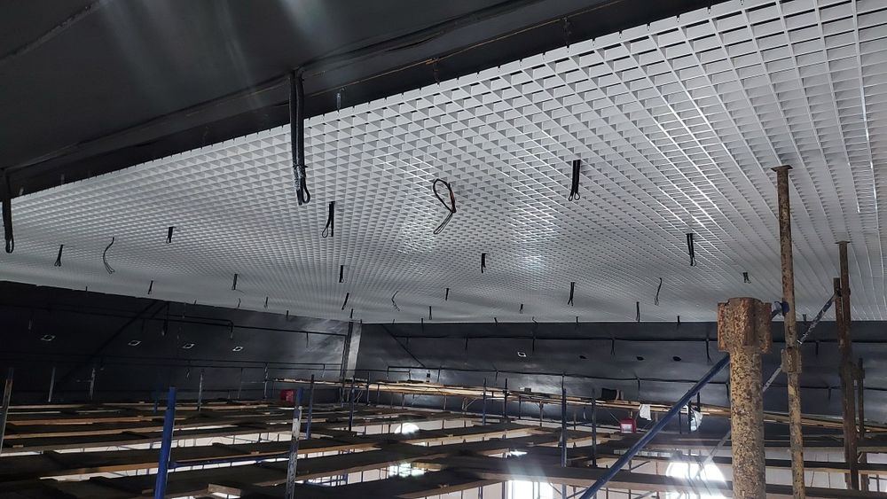 Потолок греллято бу !