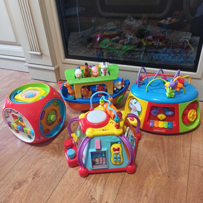 Мультицентр, мультикуб, Ноїв ковчег, піаніно, книжечка