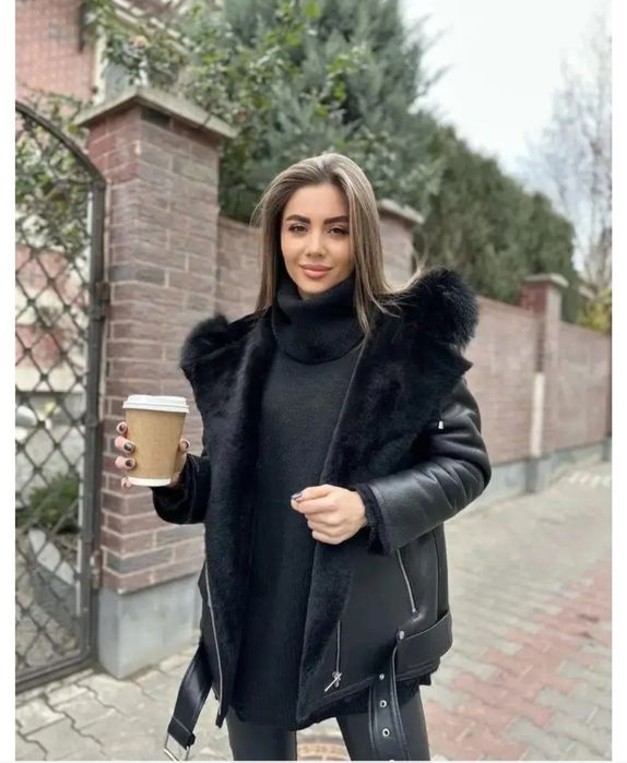 Гарна жіноча дублянка 42-44р