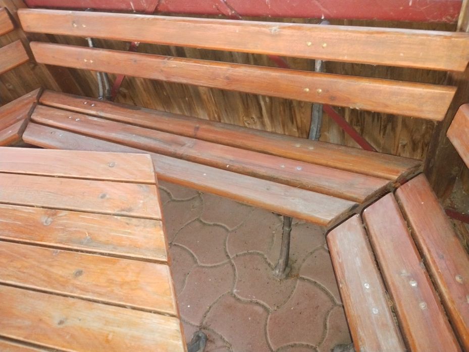 Zestaw ogrodowy stół + 5 ławek