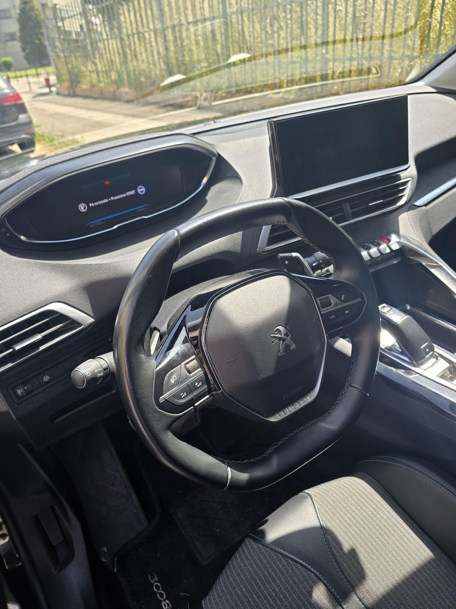 Peugeot 3008 Eat 8 1.500cc 130cv