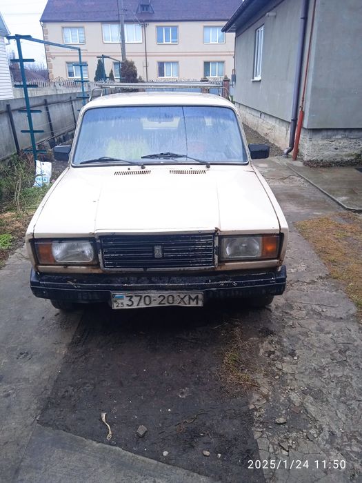 Продам жигуля 7.на ходу.