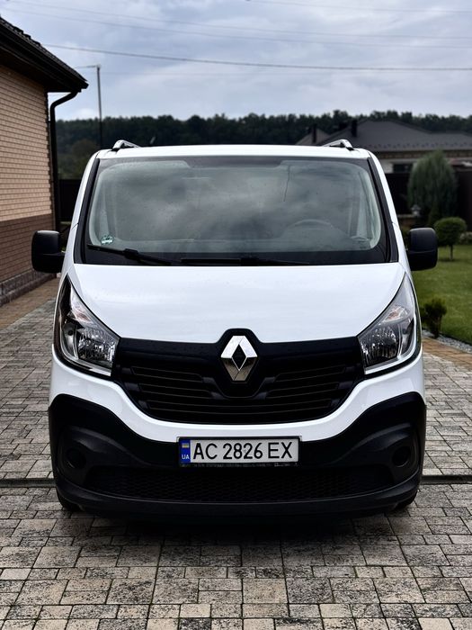 Renault Trafic 3 2016 року Пасажир 9 місць