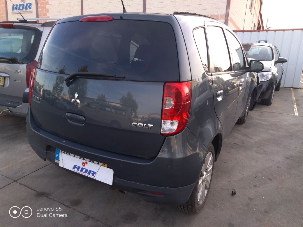 Mitsubishi Colt 2010