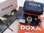 Doxa SUB 300T Sharkhunter kultowy szwajcarski diver
