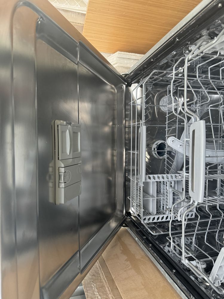 Zmywarka Hotpoint Ariston Indesit ELTB6M124 A++ 9l do zabudowy