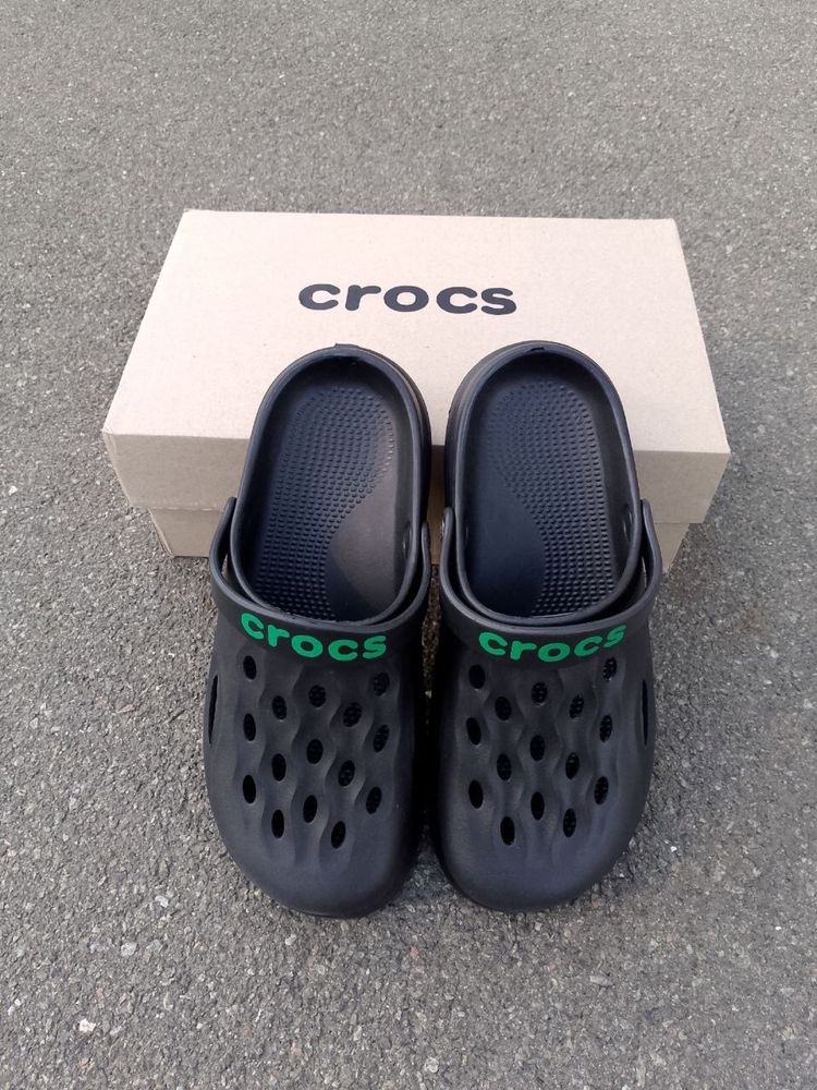Сабо кроксы Crocs женские Шлепанцы тапочки черные пляжные резиновые