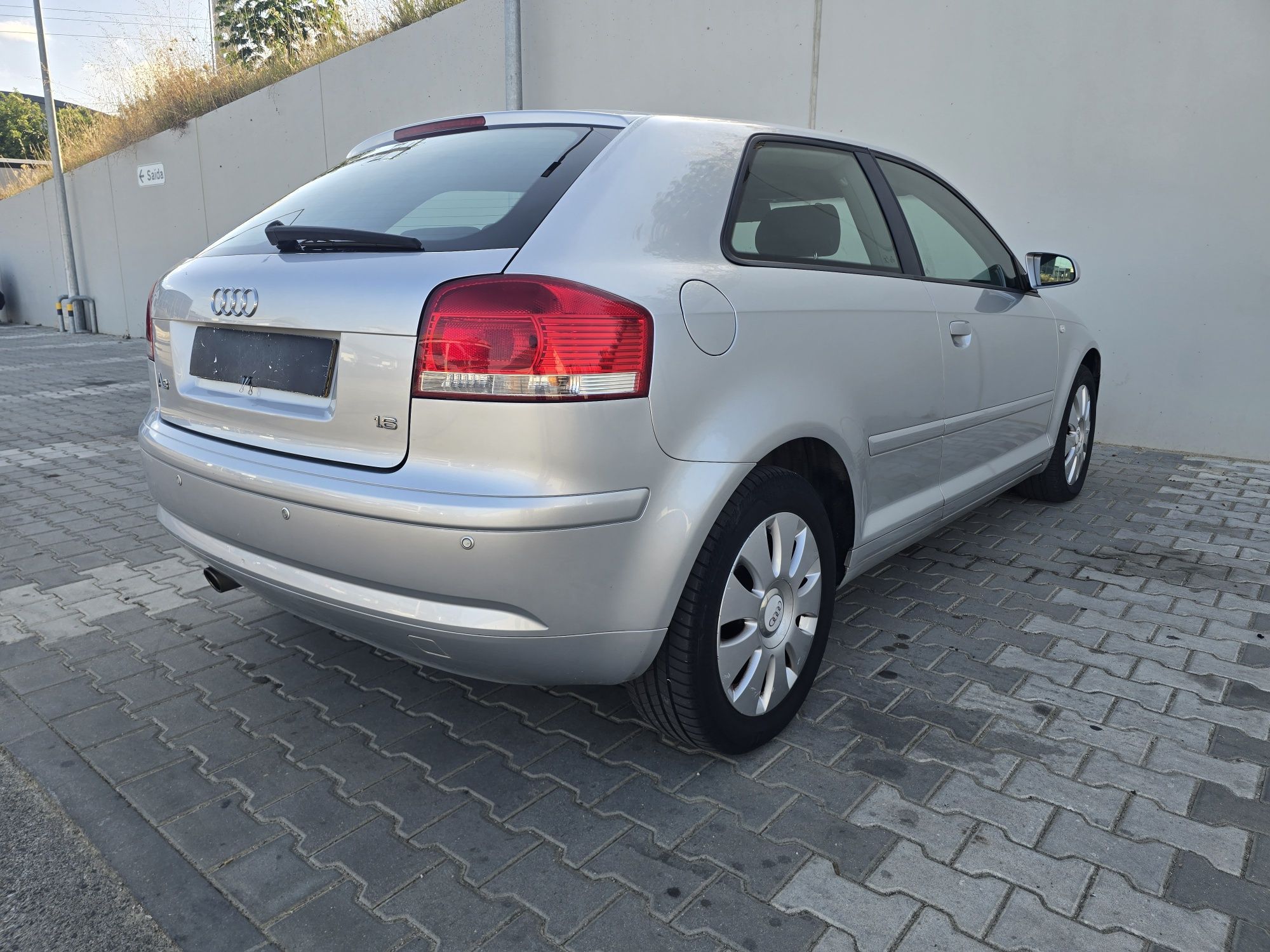 Audi A3 1.6 181mil kms