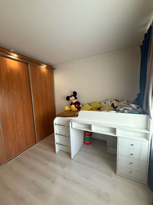 Сдается 3к квартира (Лазурный)