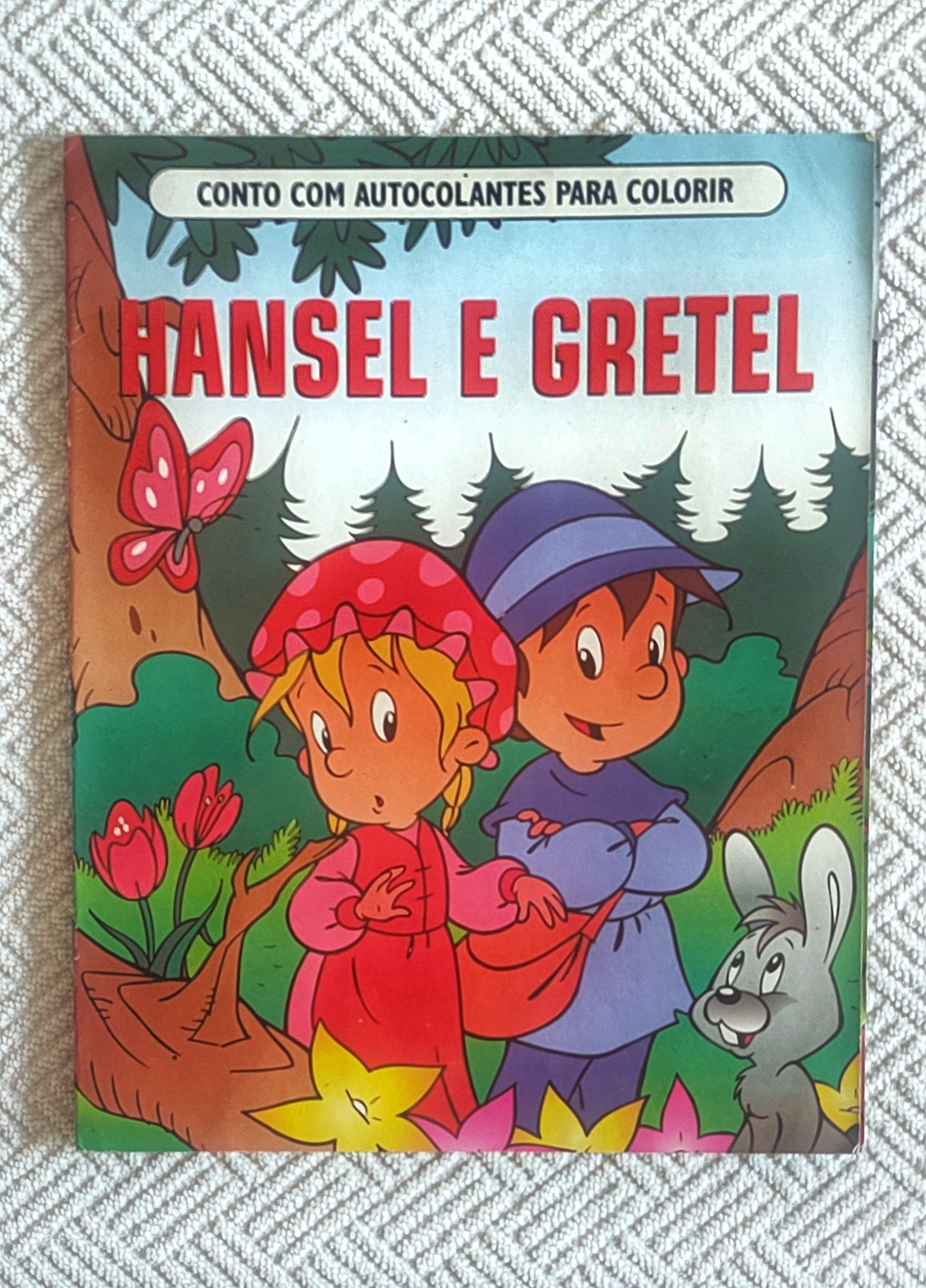 Diversos livros de contos populares