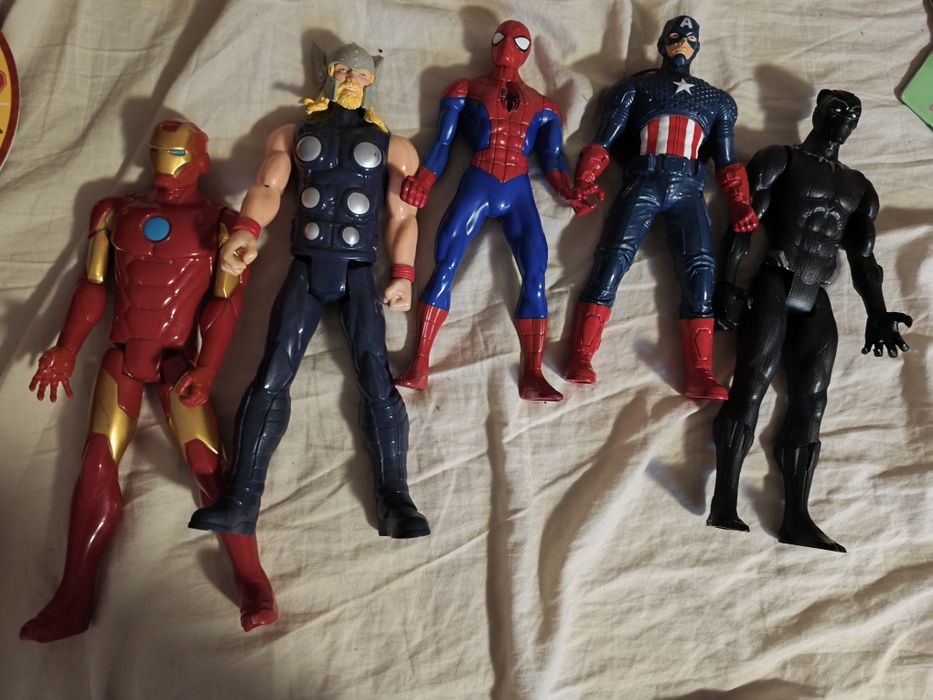 Figurki Avengers