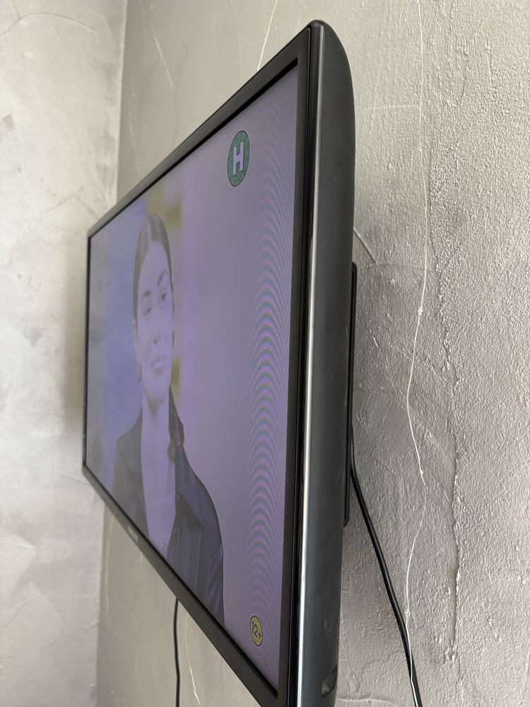Продам Samsung UE32EH4000W
