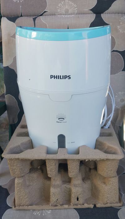 Philips Nawilżacz Powietrza Series 2000 HU2510/10 + nowy filtr