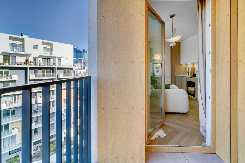 Świeżo wykończone, 2 pokoje, bez PCC