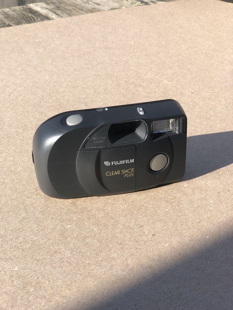 Плівковий фотоапарат  Fujifilm Clear Shot Deluxe 1994