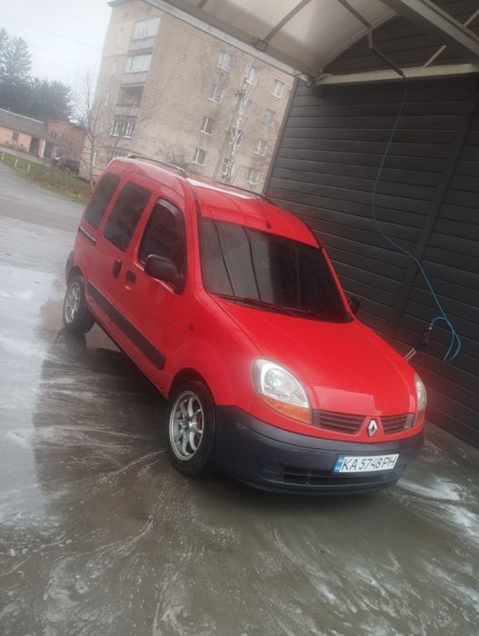 Продам Кенгурушку