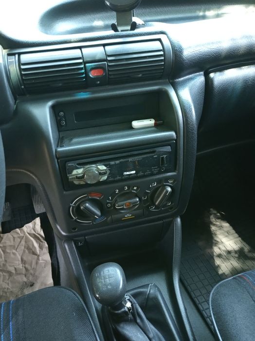 Продам Opel Astra f 1993 г.!1,6si)