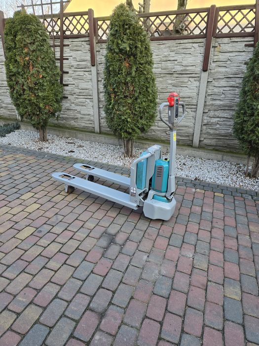 Wózek paletowy elektryczny Jungheinrich PTE 2021r paleciak