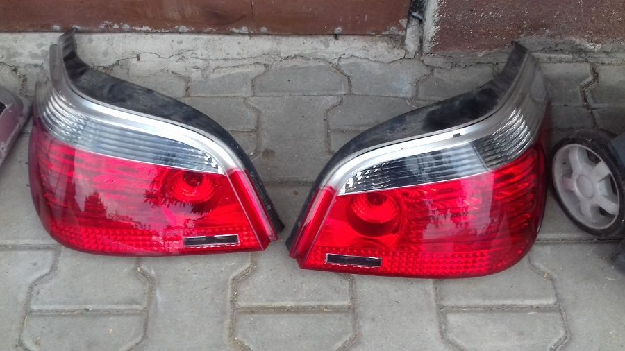 Lampy tylne BMW E60 Prawa i lewa z wkladami