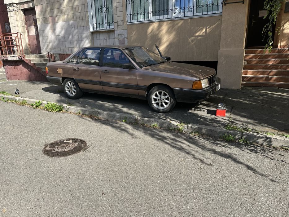Audi 100 C3 на газу
