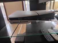 PS5 1tb + 2 mandos+. Jogo.