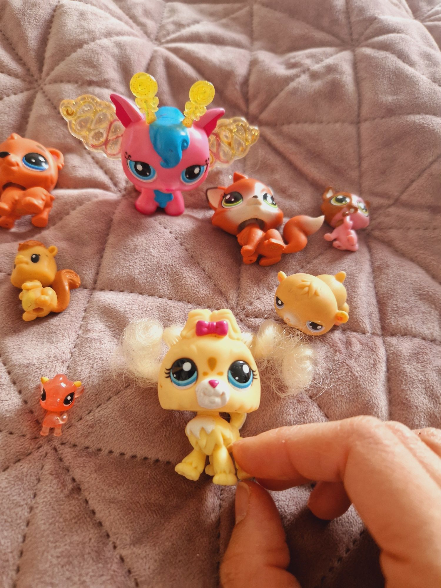 Літл пет шоп littlest pet shop hasbro світло магніт