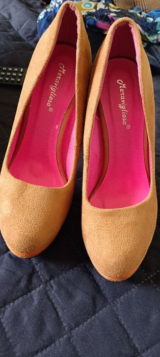 Buty bardzo wysoki obcas rozmiar 37