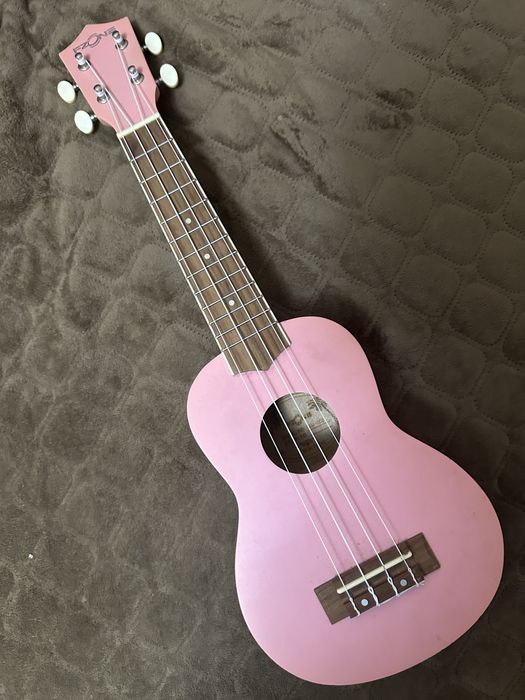 Акулели музичний інструмент