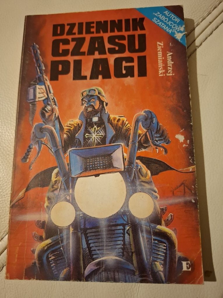 "Dziennik Czasu Plagi" Andrzej Ziemiański